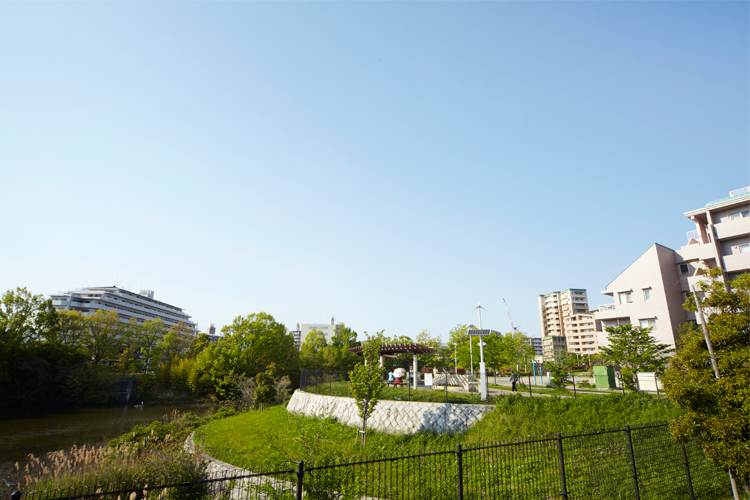 抜群のロケーションと贅沢な空間